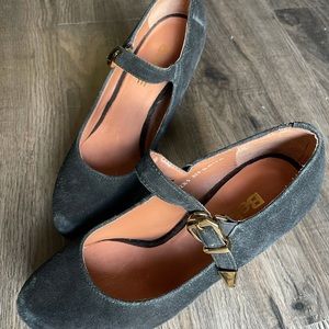 Cute suede leather Mary Jane heels